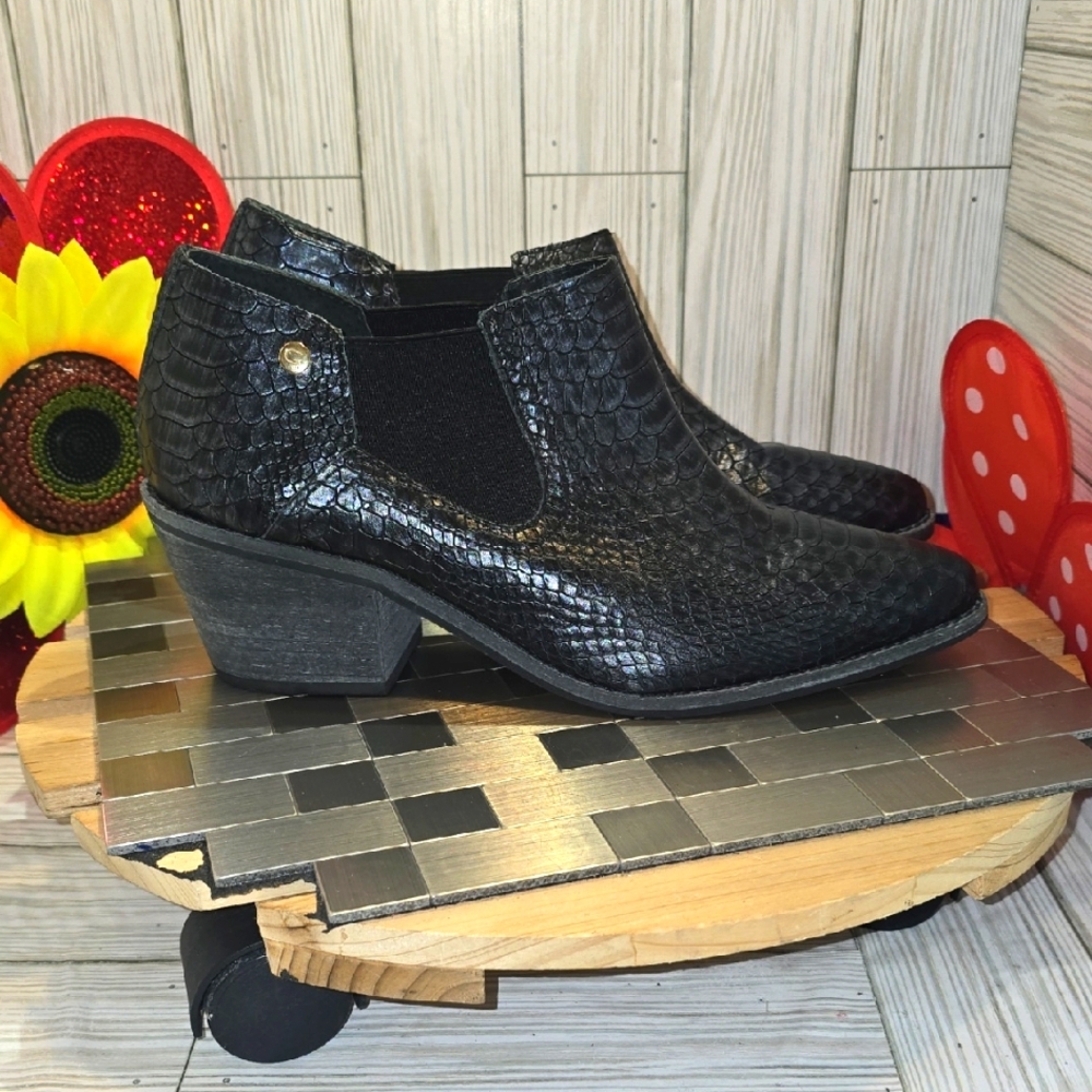 Gacel‎ Snake-Print Leather Ankle Boots
